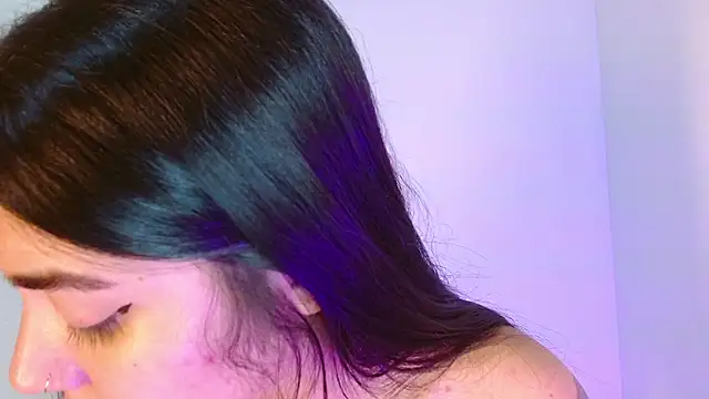 MEGAN   X online show from March 9, 8:45 pm