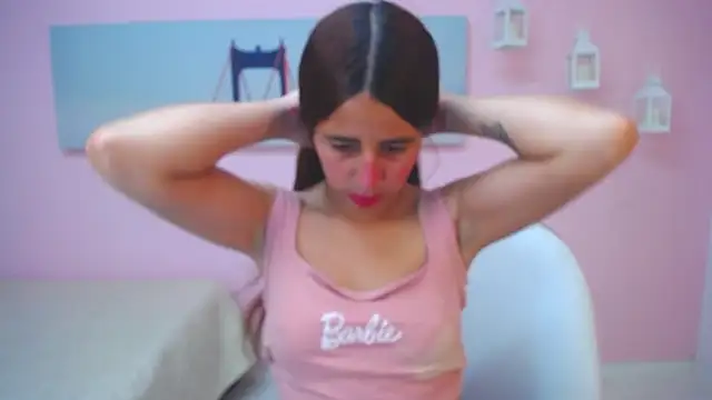 scarlett clyde online show from April 21, 12:23 pm