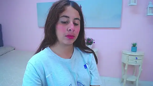 scarlett clyde online show from April 27, 12:35 pm