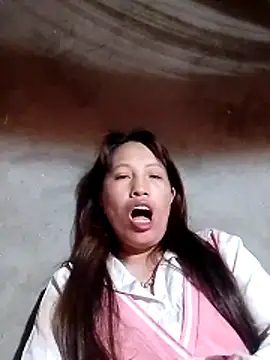 Gummiesu online show from April 4, 8:51 pm