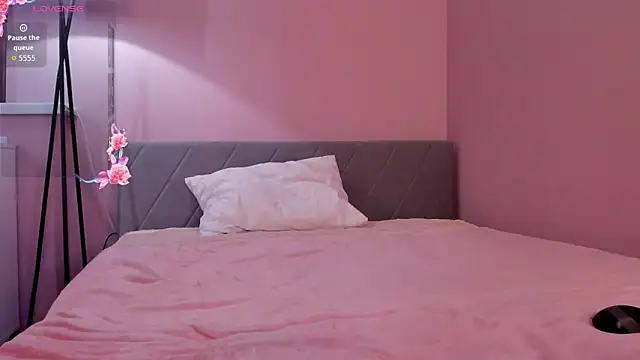 Celine Coello online show from June 10, 1:49 am