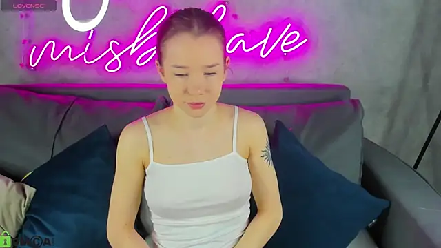 Nicole Vasquez online show from April 21, 1:09 am