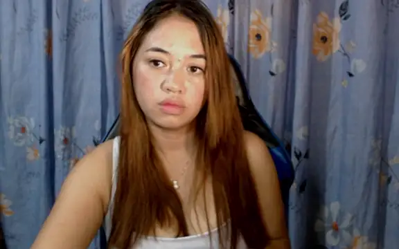 pinay mayahiga online show from April 24, 3:59 pm