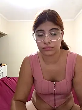 ruivinhaenegao online show from April 21, 9:33 pm