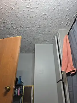 AriannaPenaxo online show from April 22, 7:00 pm