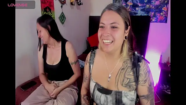 lunaa rayy420 online show from July 14, 7:40 pm