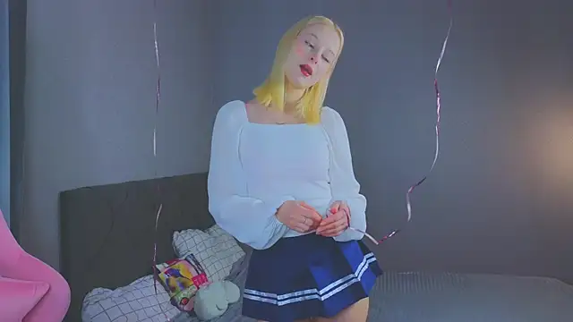 Kamilife online show from February 19, 5:40 am