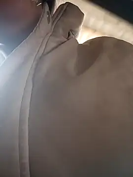 Xunlyon48 online show from January 16, 8:21 am