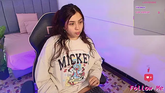 Ilyah tay online show from January 16, 1:40 pm