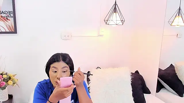 annarosse  online show from April 22, 12:13 pm