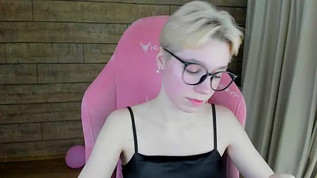 AgataGate online show from April 7, 3:03 pm