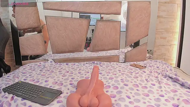 kendall grace online show from April 23, 12:29 pm