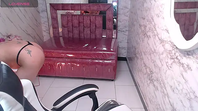 Melisa v online show from April 24, 7:49 pm