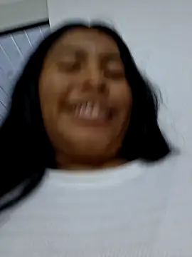 Sweet-Dirty-Storm online show from April 23, 4:42 am