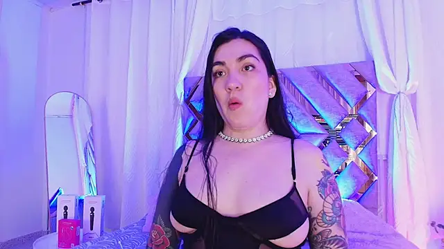 KathiaJenner online show from June 6, 11:27 am