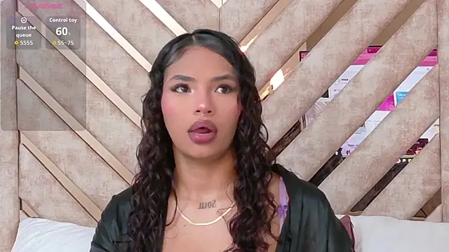 Scarlett-Banner online show from April 27, 2:25 pm