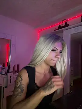 andyy x online show from April 25, 9:23 am