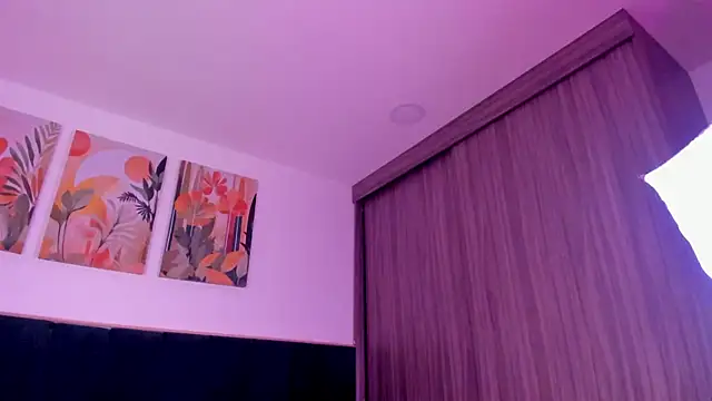 IrinaBlanc online show from March 3, 1:00 am