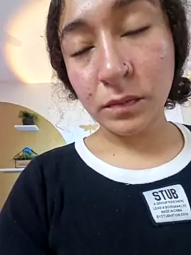 Dany Moon  online show from April 19, 6:10 pm