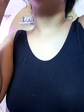 Dany Moon  online show from April 20, 7:28 pm