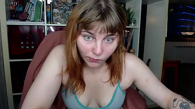 Lafoliepartout online show from August 7, 3:41 pm