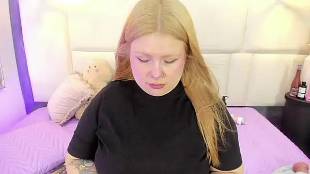 Martina armos online show from April 17, 1:02 pm