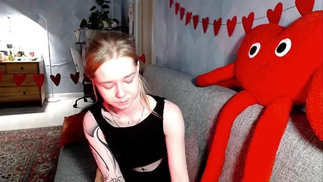 Austeja Ona online show from February 13, 4:30 pm