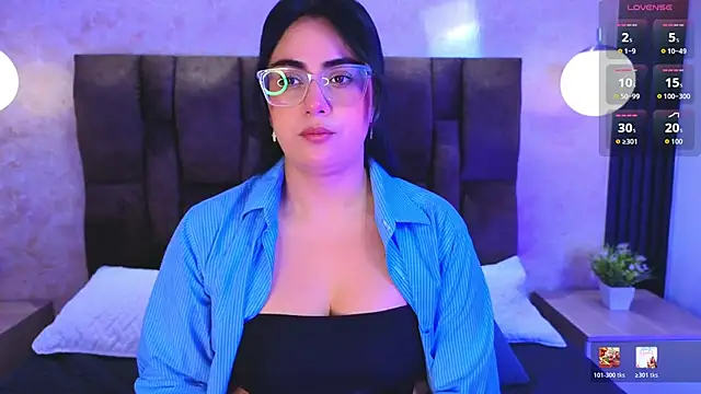 vicky grey online show from June 9, 12:26 pm