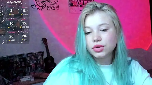 Lulu Di online show from June 30, 8:52 pm