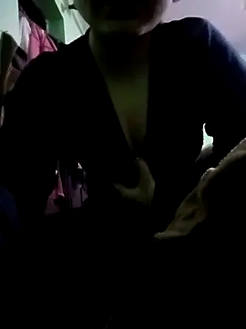 x chaht online show from February 5, 5:16 pm