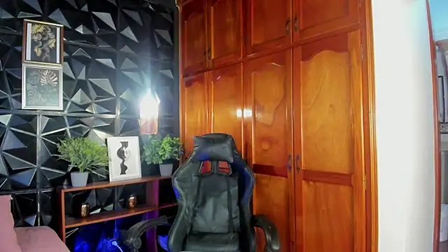 liia marin online show from March 30, 2:33 am