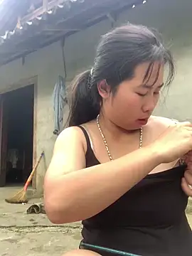 patry33 online show from April 13, 12:45 am