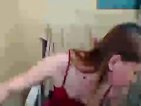 JuicyFoxCock online show from April 24, 12:30 pm