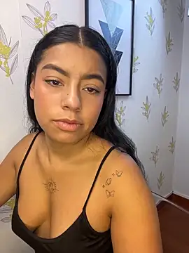 Laia white online show from April 24, 12:30 pm