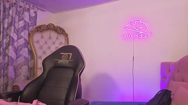 SABRIINA TAY online show from April 21, 3:13 am