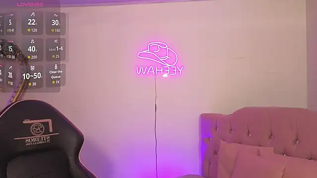 SABRIINA TAY online show from April 23, 3:25 am