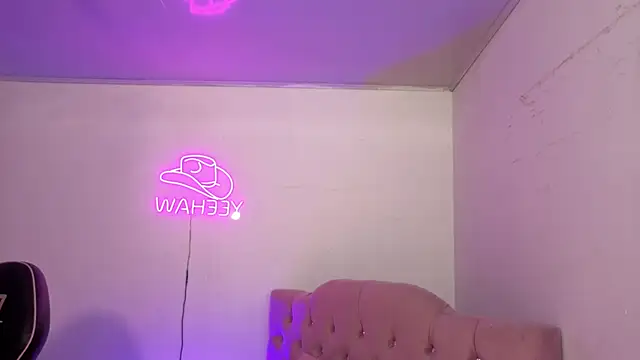 SABRIINA TAY online show from April 25, 3:20 am