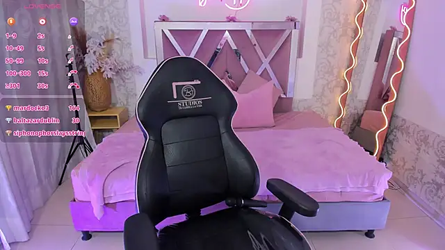 JENNA TAY1 online show from April 21, 1:42 am