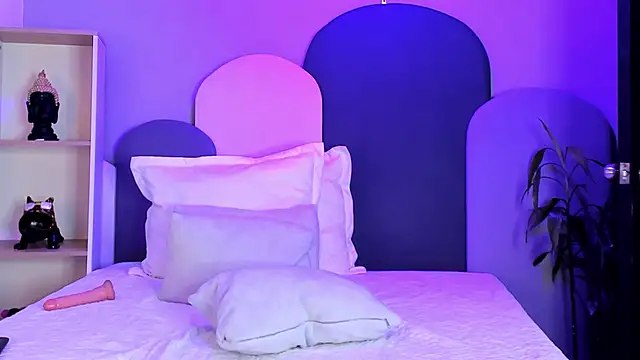 Piinksoul149 online show from February 20, 6:26 am