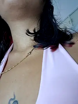 Layla em online show from February 18, 12:37 pm