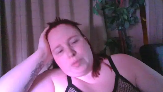 Sarahtjeuh  online show from February 25, 10:08 pm