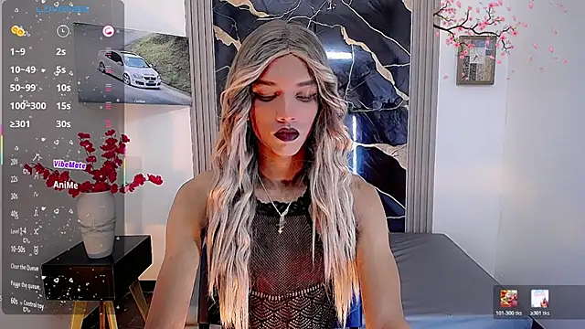 Samantha Ortega  online show from April 24, 12:30 pm