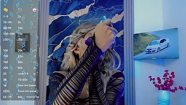 Samantha Ortega  online show from April 22, 11:29 am