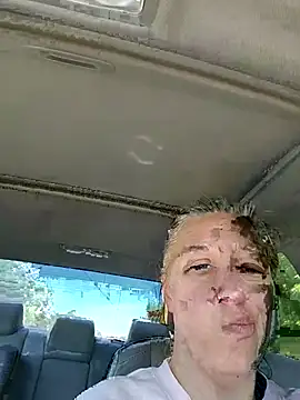 Sunflower0025 online show from April 7, 3:36 pm