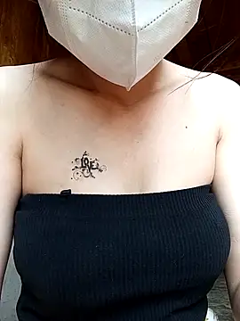 derylove  online show from April 16, 1:28 am