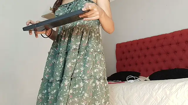 cristina aznar1 online show from April 27, 7:00 pm