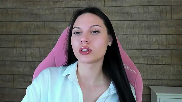 AliceVersal online show from April 22, 4:42 am