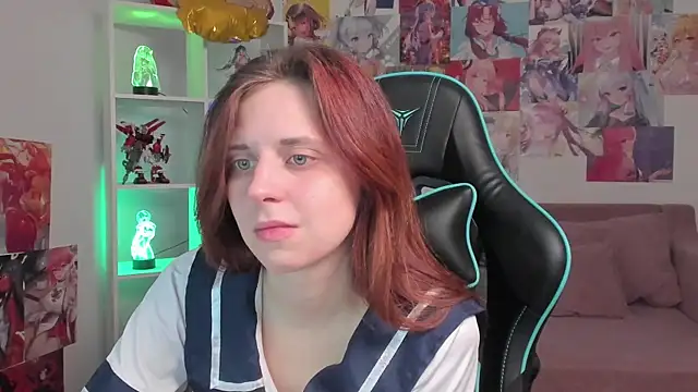 FreyaVey online show from March 9, 5:10 am