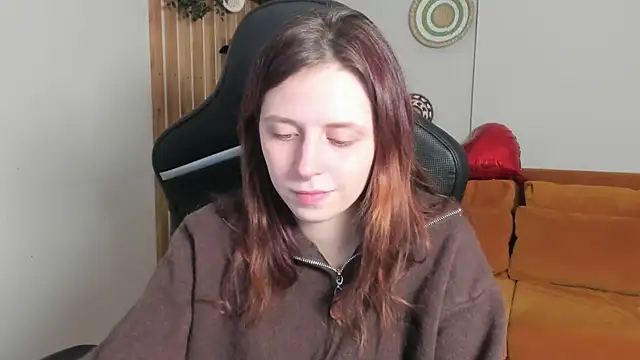 FreyaVey online show from February 16, 5:29 am