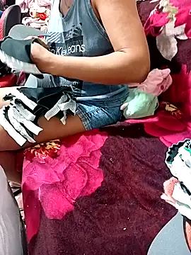 Casalinsaciavel30 online show from June 9, 8:41 pm